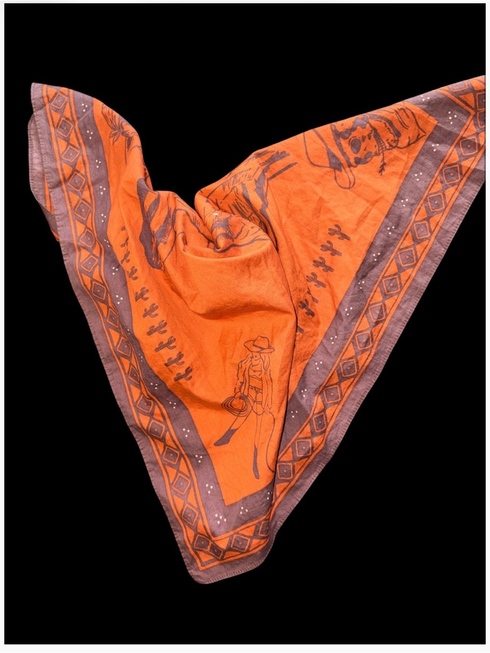 The peacock crew Vintage-Style Western Desert Cotton Bandana – Rust Orange